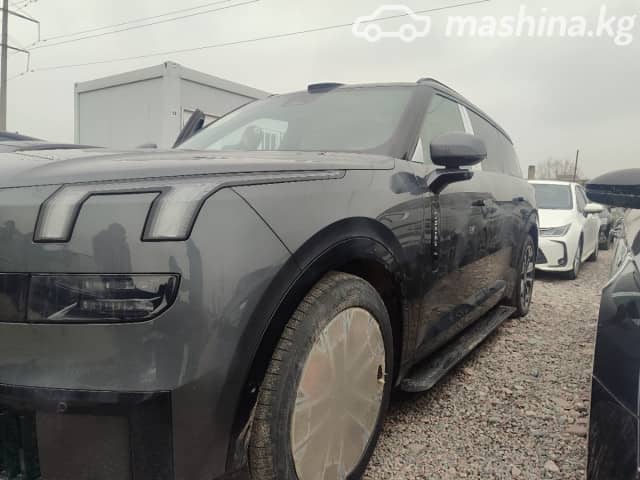 Lynk & Co 900 2.0hyb AT 4WD