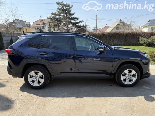 Toyota RAV4 V (XA50) 2.5 AT