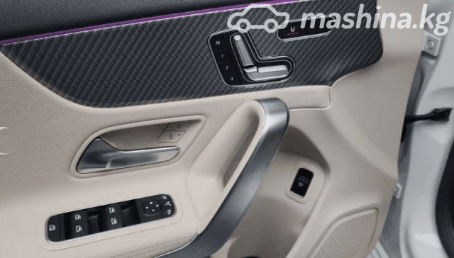 Mercedes-Benz A-Класс IV (W177) Рестайлинг 220 2.0 AMT 4WD