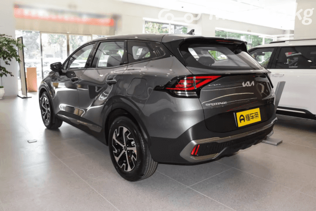 Kia Sportage V 1.5 AT