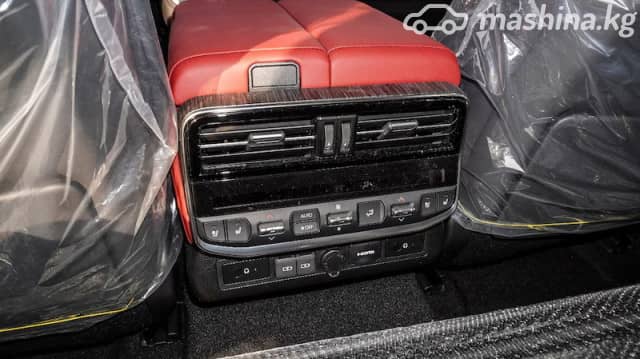 Toyota Land Cruiser 300 Series 3.5 AT 4WD