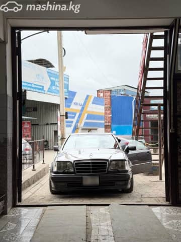 Mercedes-Benz W124 320 3.2 MT