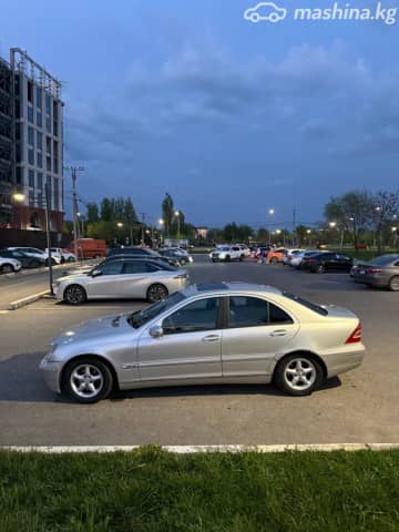 Mercedes-Benz C-Класс II (W203) 180 2.0 MT