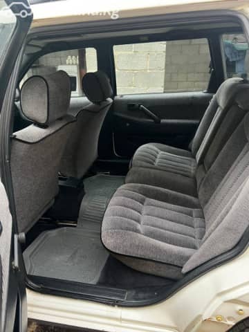 Volkswagen Passat B3 1.8 MT