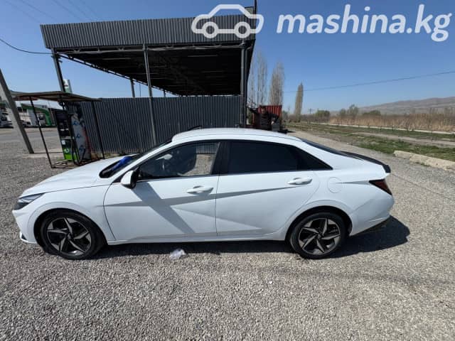 Hyundai Avante VII 1.6 AMT