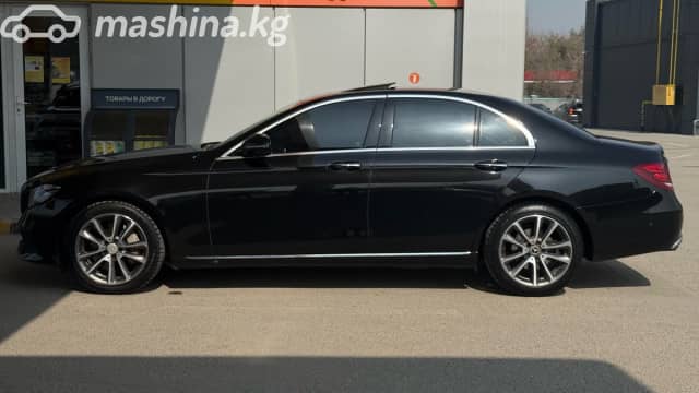 Mercedes-Benz E-Класс V (W213, S213, C238) 300 2.0 AT 4WD