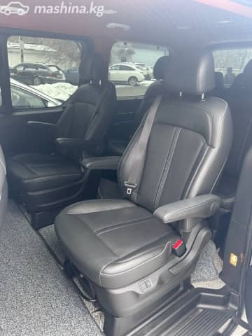Hyundai Staria 3.5 AT