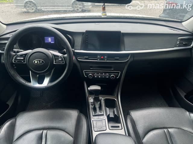 Kia K5 III LPi 2.0 AT