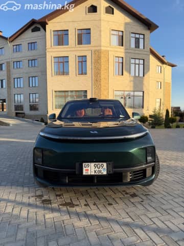 LiXiang L9 Max 1.5hyb AT 4WD