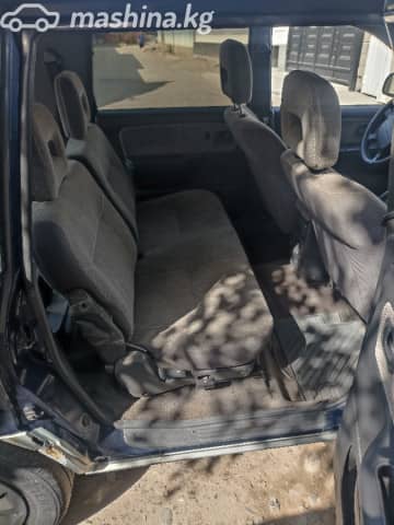 Mitsubishi Space Wagon II 2.0 MT