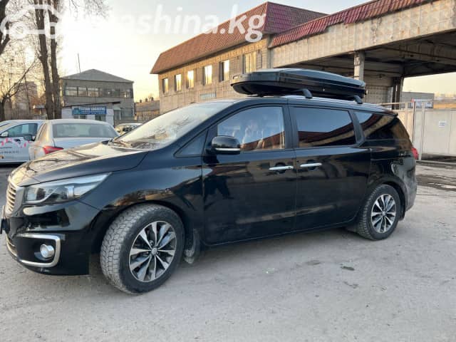 Kia Carnival III 2.2d AT