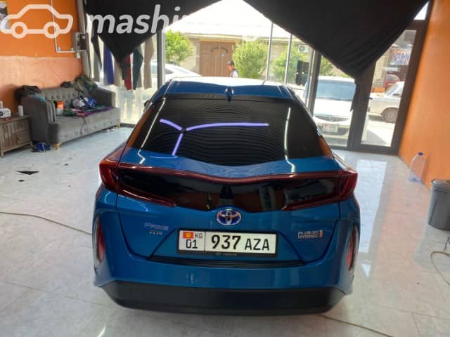 Toyota Prius IV Рестайлинг (XW50) 1.8hyb AT