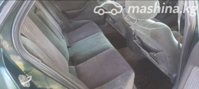 Toyota Camry III (XV10) 2.2 AT