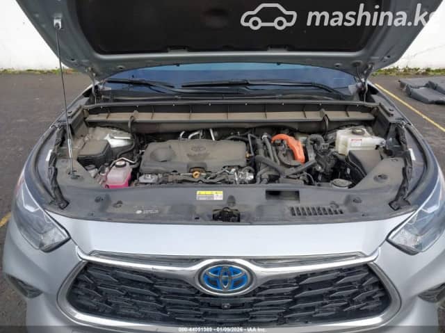 Toyota Highlander IV (U70) 2.5hyb AT 4WD