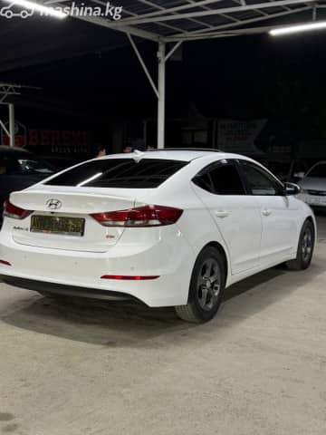 Hyundai Avante VI 1.6 AT
