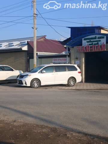 Toyota Sienna III Рестайлинг 2 3.5 AT
