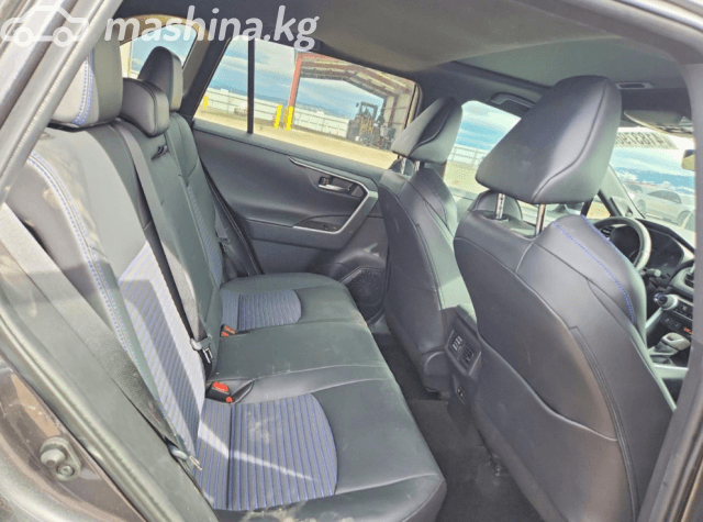 Toyota RAV4 V (XA50) 2.5hyb CVT 4WD