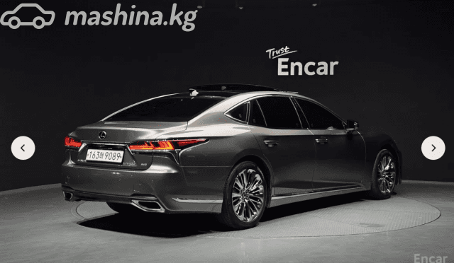 Lexus LS V 500 3.4 AT 4WD
