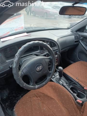 Hyundai Elantra III (XD2) Рестайлинг 1.6 AT