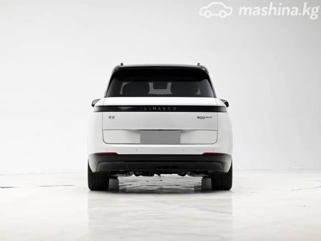 Lynk & Co 900 2.0hyb AT 4WD