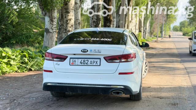 Kia K5 II 2.0 AT