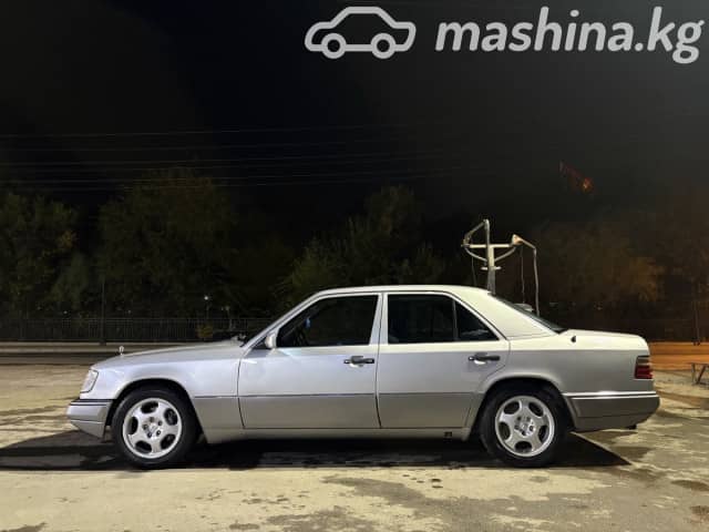 Mercedes-Benz E-Класс I (W124) 320 3.2 AT