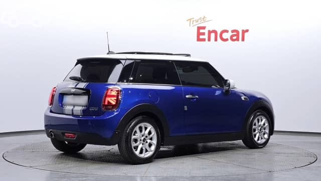 MINI Hatch III (F55/F56) Рестайлинг One 1.5 AMT
