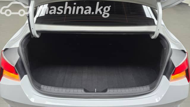 Hyundai Avante VII 1.6hyb AMT