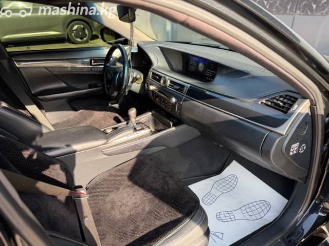 Lexus GS IV Рестайлинг 300h 2.5hyb CVT