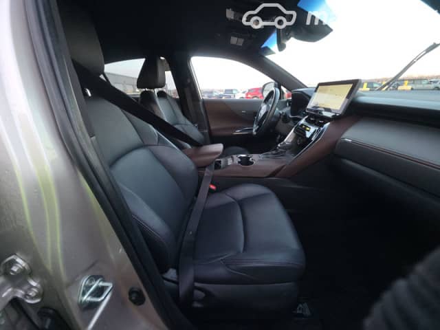 Toyota Venza II 2.5hyb CVT 4WD