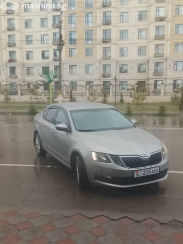 Skoda Octavia III (A7) 1.6 MT