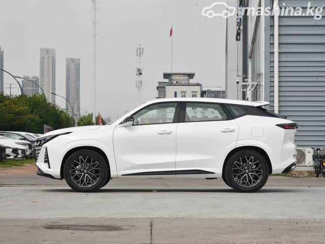 Changan UNI-Z iDD 1.5hyb CVT