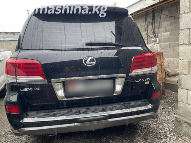 Lexus LX III 570 5.7 AT 4WD