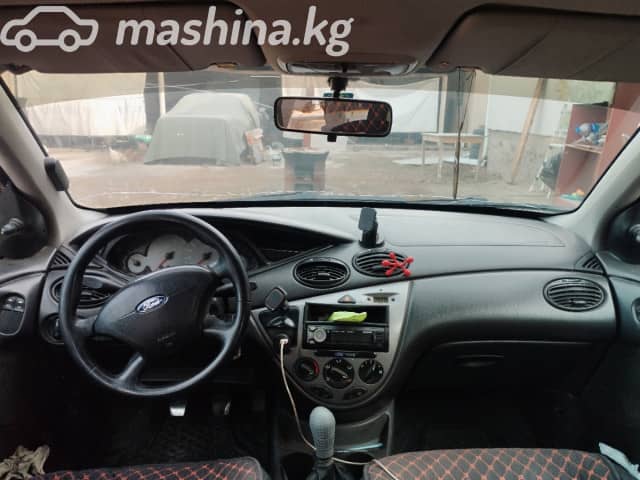 Ford Focus I Рестайлинг 1.8 MT