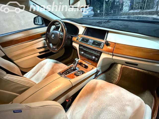 BMW 7 серии V (F01/F02/F04) Рестайлинг 740Li xDrive 3.0 AT 4WD