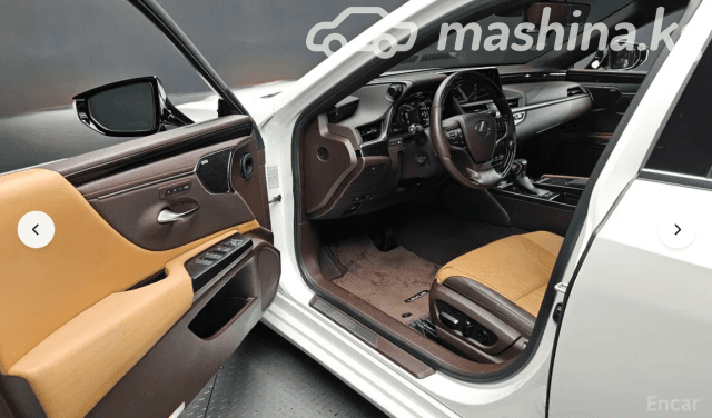 Lexus ES VII Рестайлинг 300h 2.5hyb CVT