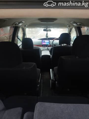 Toyota Estima III Рестайлинг 2.4 CVT