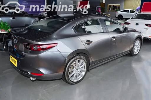 Mazda 3 IV (BP) 2.0 MT