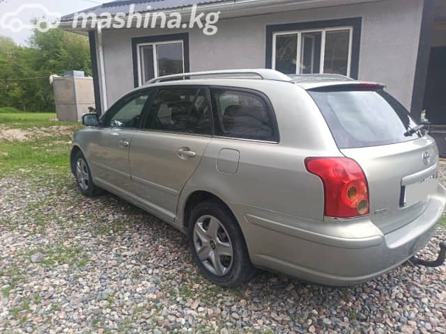 Toyota Avensis II Рестайлинг 1.8 MT