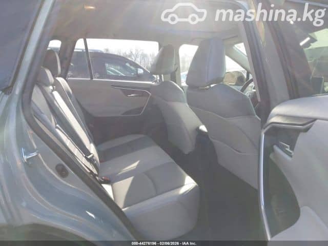 Toyota RAV4 V (XA50) 2.5 AT 4WD
