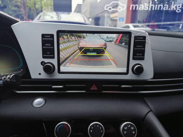Hyundai Elantra VII (CN7) 1.6 AT