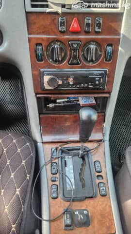 Mercedes-Benz E-Класс II (W210, S210) 230 2.3 AT