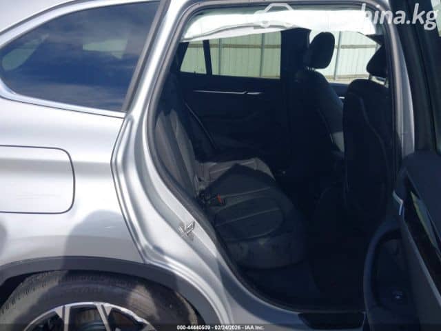 BMW X1 II (F48) Рестайлинг 28i xDrive 2.0 AT 4WD