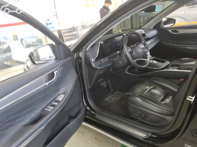 Hyundai Grandeur VI Рестайлинг 2.5 AT