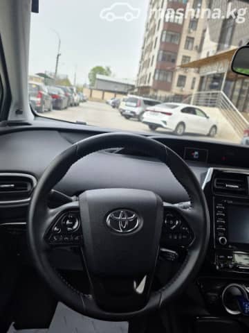 Toyota Prius IV Рестайлинг (XW50) 1.8hyb AT