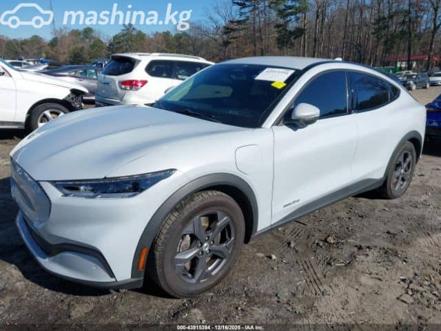 Ford Mustang Mach-E I 98 kWh Electro AT