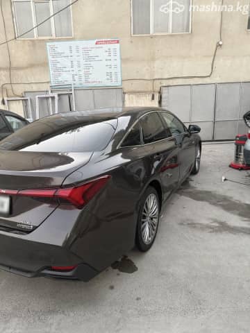 Toyota Avalon V 2.5hyb CVT