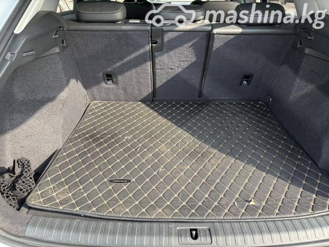 Audi Q3 II (F3) 35 TFSI 1.4 AMT