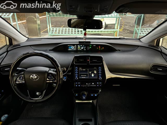Toyota Prius IV Рестайлинг (XW50) 1.8hyb AT