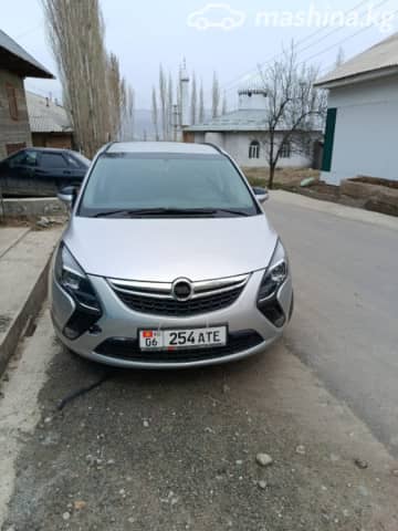 Opel Zafira C CNG 1.6 MT